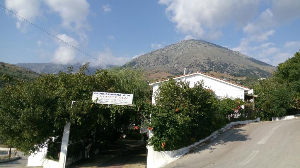 Filoxenia Rooms Makrilies Exterior foto