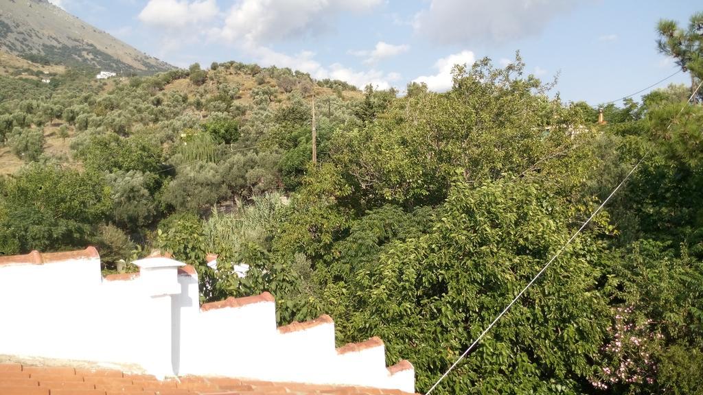 Filoxenia Rooms Makrilies Exterior foto